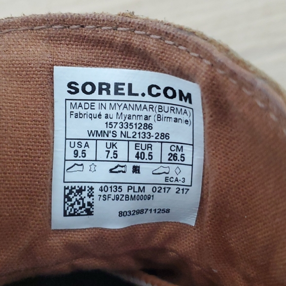 SOREL WATERPROOF BOOTS - Picture 6 of 7